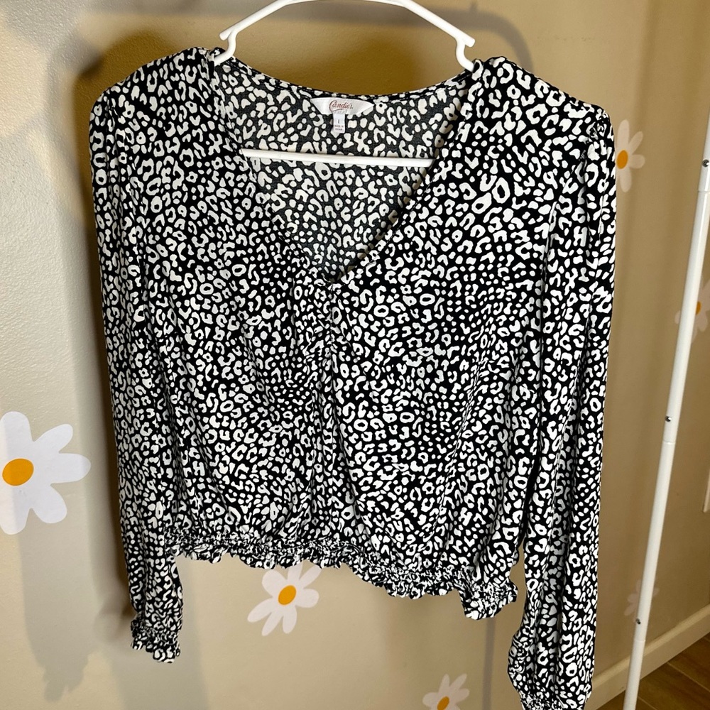Leopard print cropped blouse